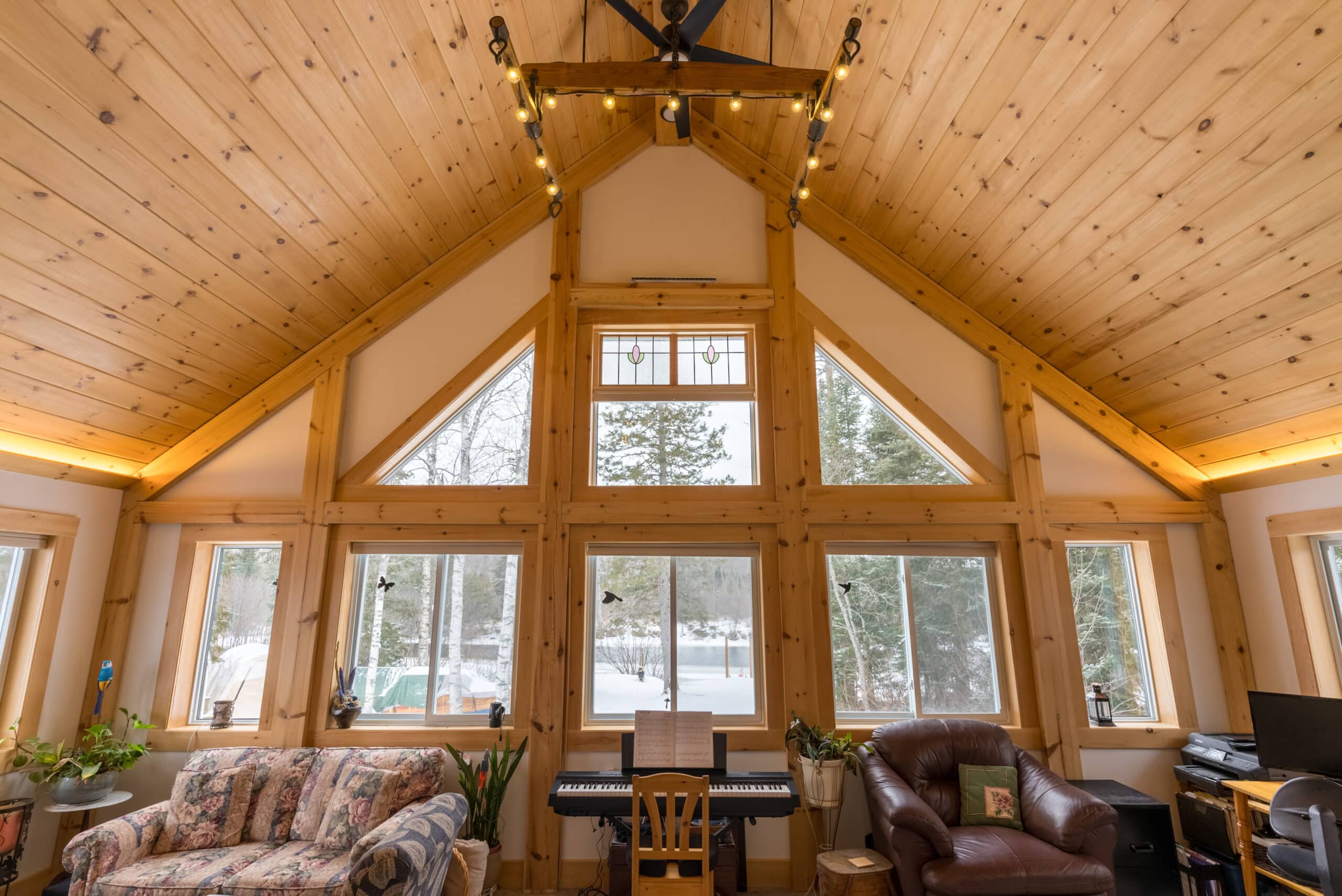 Magic Lite Lighting Solutions_Barry Burton House_West Wall